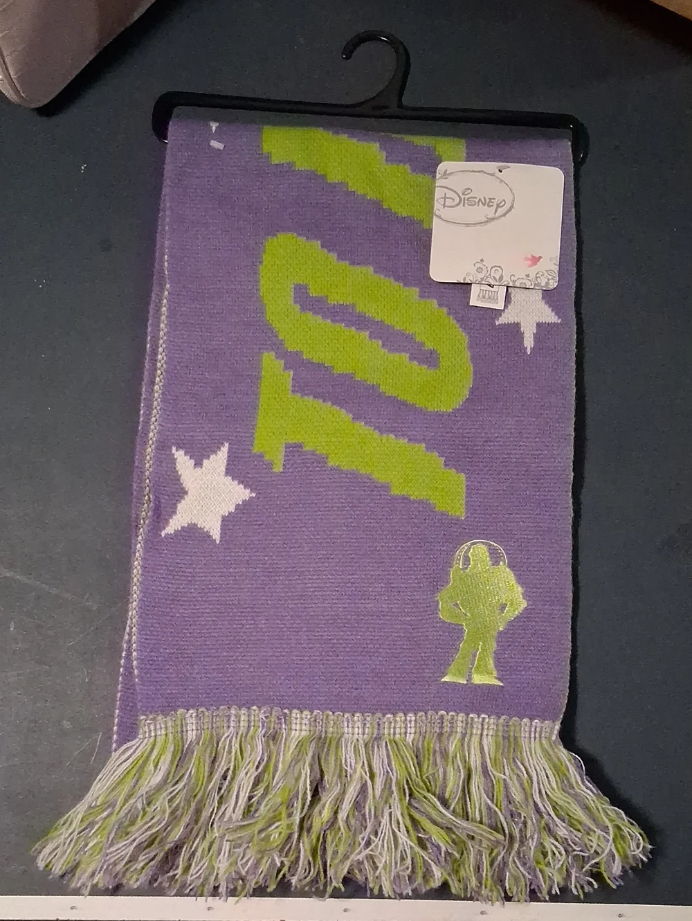 NEW Disney Buzz Lightyear Scarf 